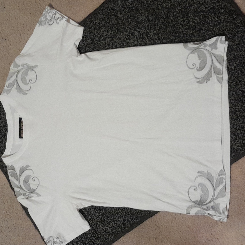 Stunning Platini embroidered tshirt